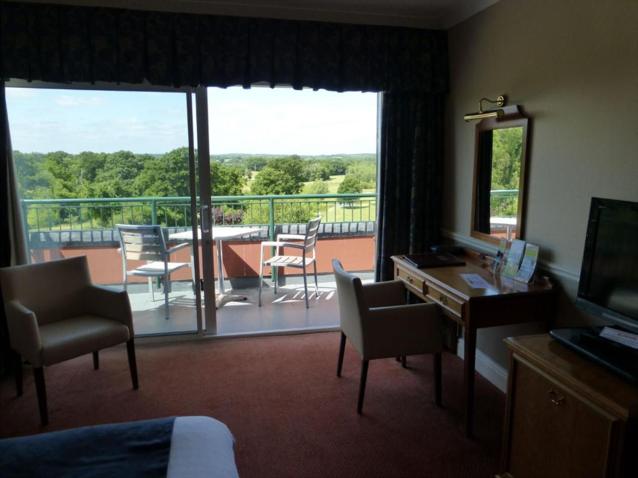 London Beach Country Hotel & Golf Club Тентерден Экстерьер фото