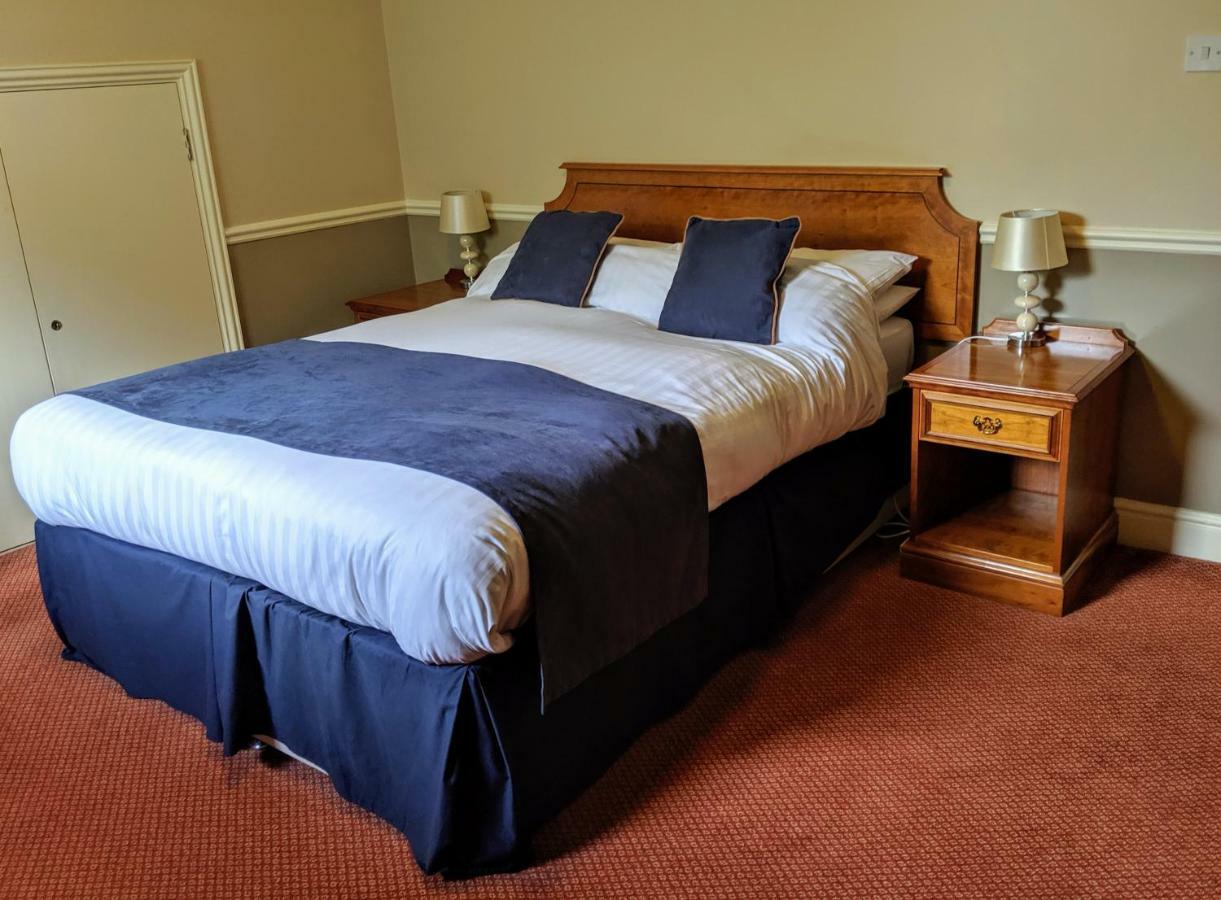 London Beach Country Hotel & Golf Club Тентерден Экстерьер фото